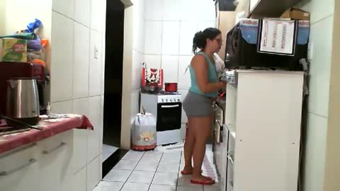gaby  layla online show from 06/11/26, 12:32