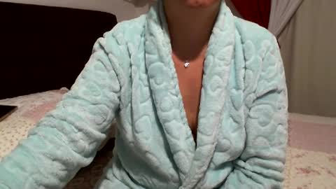 gaby  layla online show from 07/25/26, 08:28