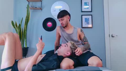 Snapshot of gabriel_and_geronimo chatting on 09/12/25, 06:30 gabriel_and_geronimo online show from 09/12/25, 06:30