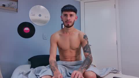 Snapshot of gabriel_and_geronimo chatting on 09/20/25, 10:00 gabriel_and_geronimo online show from 09/20/25, 10:00