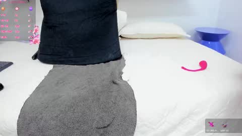 Gabriela. online show from 02/13/25, 12:21