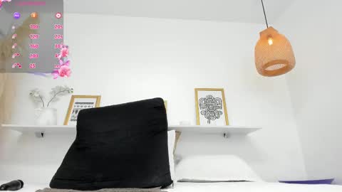 Gabriela. online show from 02/25/25, 12:24