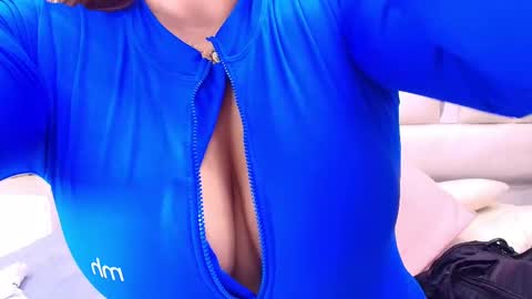 gabriela online show from 02/11/25, 07:16