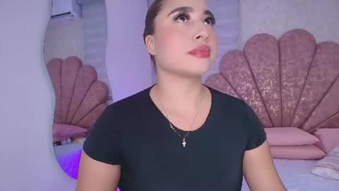 gabriela online show from 07/15/26, 07:19
