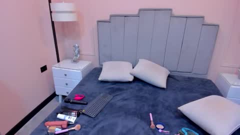   online show from 10/01/25, 11:38