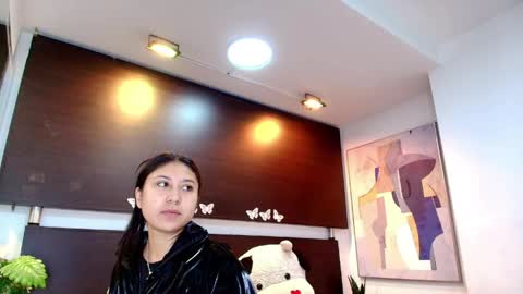 Gabby  online show from 06/06/26, 12:32