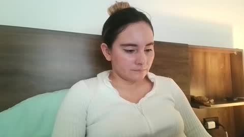 Gabriela Miller online show from 05/13/26, 06:27
