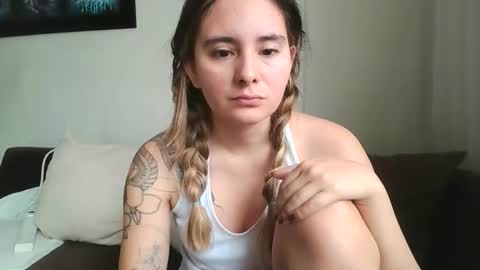 Gabriela Miller online show from 06/04/26, 03:29