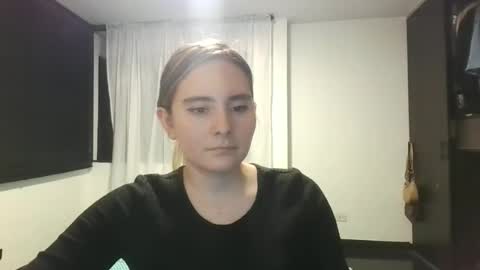Gabriela Miller online show from 06/16/26, 01:08