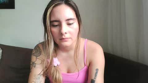 Gabriela Miller online show from 06/19/26, 04:11