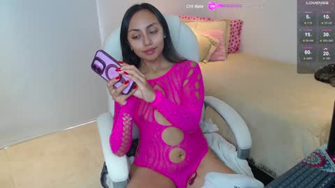 .  online show from 01/10/25, 08:26