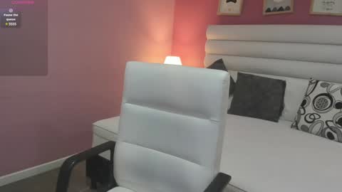 Gabriela salgado online show from 12/30/24, 11:04