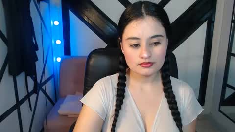 Snapshot of gabriela_tm1 chatting on 06/02/26, 01:13 GABRIELA online show from 06/02/26, 01:13