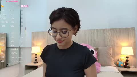 Gabriela Vargas online show from 07/26/26, 04:09