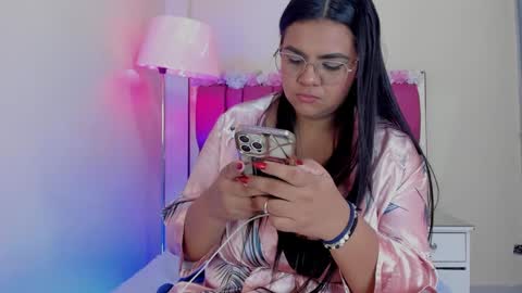 Gaby Im on vacation see you on November 25 online show from 02/14/25, 04:09