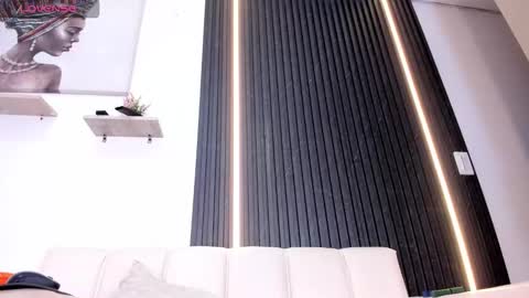 gabrielaa_miller_ online show from 11/07/25, 07:58