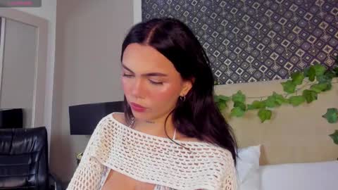 gabrielabali online show from 11/12/25, 01:55