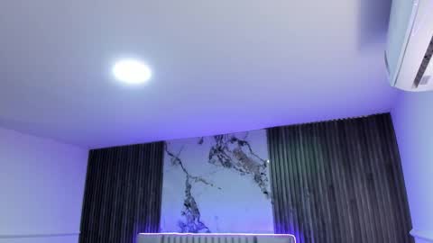 Gabriela Kassi online show from 09/17/25, 11:01