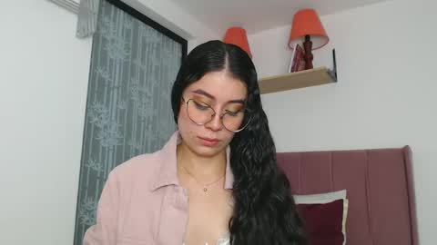 GabrielaRossa online show from 12/18/24, 12:40