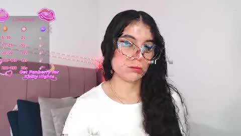 GabrielaRossa online show from 12/18/25, 02:12