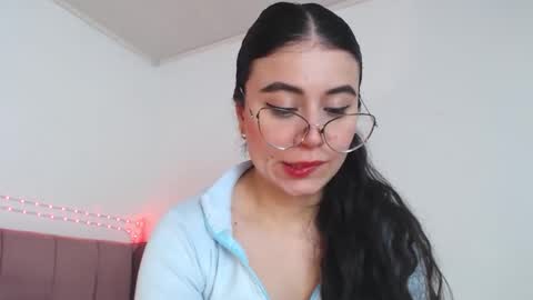 GabrielaRossa online show from 03/03/26, 07:09