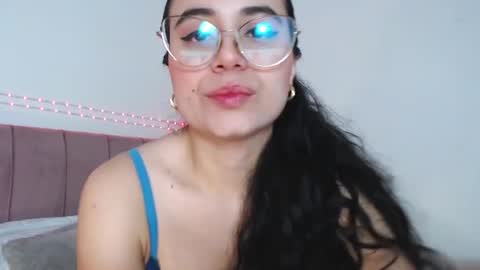 GabrielaRossa online show from 04/29/26, 01:15