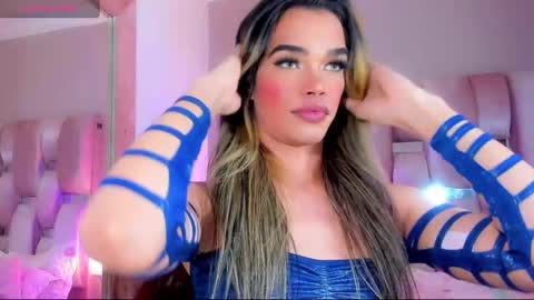 Gabriela online show from 12/15/24, 02:48