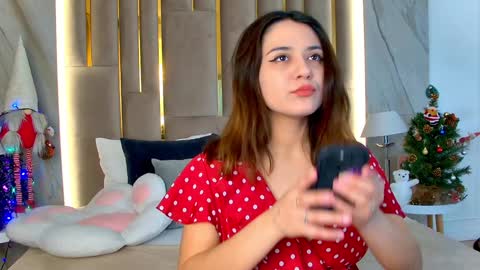 Snapshot of gabriella_wils chatting on 01/13/25, 06:06 Gabriella online show from 01/13/25, 06:06