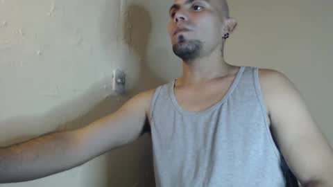Snapshot of gabrielle_ramirez chatting on 03/13/26, 10:38 Gabriel online show from 03/13/26, 10:38