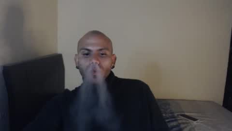 Snapshot of gabrielle_ramirez chatting on 05/15/26, 11:01 Gabriel online show from 05/15/26, 11:01