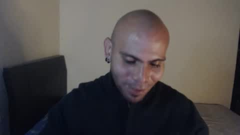 Snapshot of gabrielle_ramirez chatting on 05/15/26, 11:23 Gabriel online show from 05/15/26, 11:23