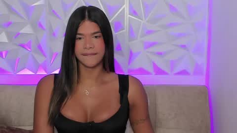 Gabriela  online show from 10/20/25, 01:06