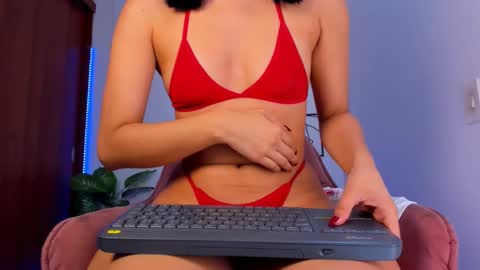    online show from 09/19/25, 12:17