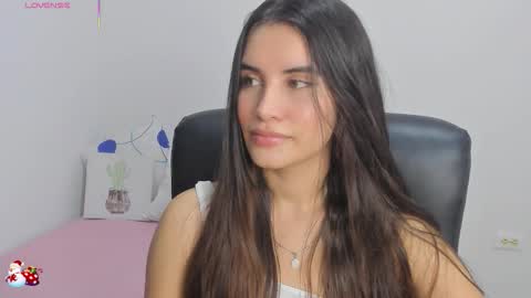 Snapshot of gaby_olsen chatting on 11/09/25, 10:41 Gabriela online show from 11/09/25, 10:41