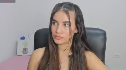 Snapshot of gaby_olsen chatting on 11/10/25, 11:04 Gabriela online show from 11/10/25, 11:04