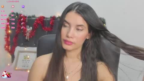 Snapshot of gaby_olsen chatting on 12/17/25, 11:22 Gabriela online show from 12/17/25, 11:22