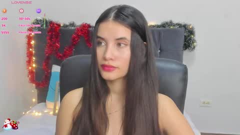 Snapshot of gaby_olsen chatting on 12/18/25, 10:49 Gabriela online show from 12/18/25, 10:49