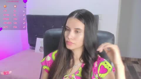 Snapshot of gaby_olsen chatting on 04/01/26, 11:35 Gabriela online show from 04/01/26, 11:35