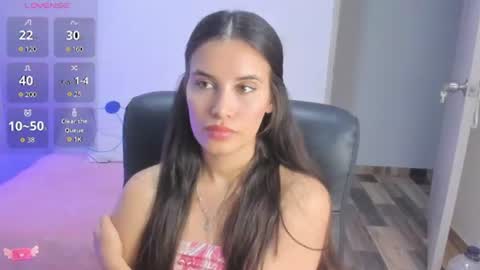 Snapshot of gaby_olsen chatting on 06/09/26, 11:27 Gabriela online show from 06/09/26, 11:27