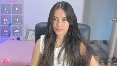 Snapshot of gaby_olsen chatting on 06/19/26, 10:46 Gabriela online show from 06/19/26, 10:46
