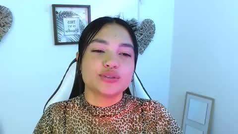 My name is Gabriela.. nice to meet you thumbs up please its very important to me online show from 09/11/25, 09:15