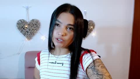 My name is Gabriela.. nice to meet you thumbs up please its very important to me online show from 02/15/26, 05:31