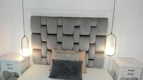 Snapshot of gaby_smit__ chatting on 11/29/25, 11:35 GABRIELA online show from 11/29/25, 11:35