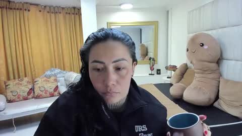 gabriela online show from 09/18/25, 01:24