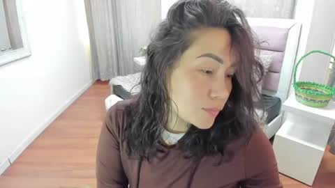 gabriela online show from 06/16/26, 04:42