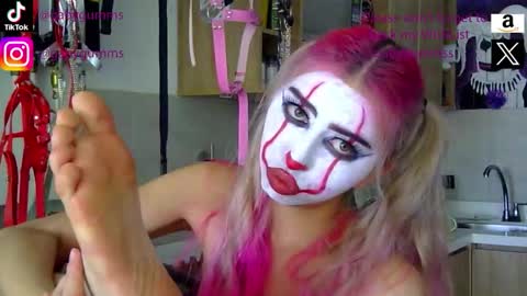 gabygumms online show from 09/26/25, 02:43