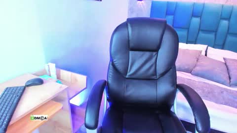 Snapshot of gabyjackson1 chatting on 11/13/25, 12:04 Gaby Jackson1 online show from 11/13/25, 12:04