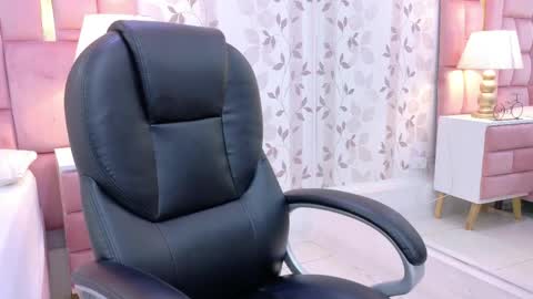 gabymoreau online show from 05/16/26, 01:10