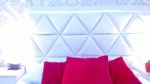 gabymoreau online show from 06/24/26, 04:50