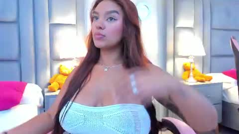 gabymoreau online show from 07/23/26, 08:18